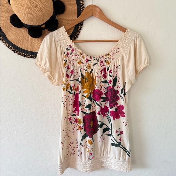 Lucky Brand Y2K Floral Smocked Top Size Large - Picture 2 of 11